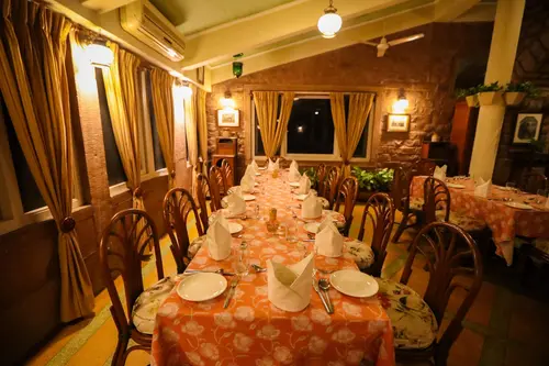 WelcomHeritage Bal Samand Lake Palace - Other Facilities - Restaurant 8